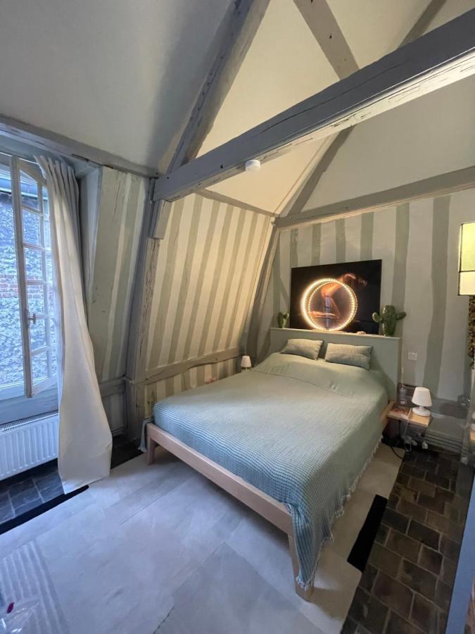 Le Loft Du Homard Bleu - Entre Ciel Et Mer - Free Parking 500M Honfleur Eksteriør billede