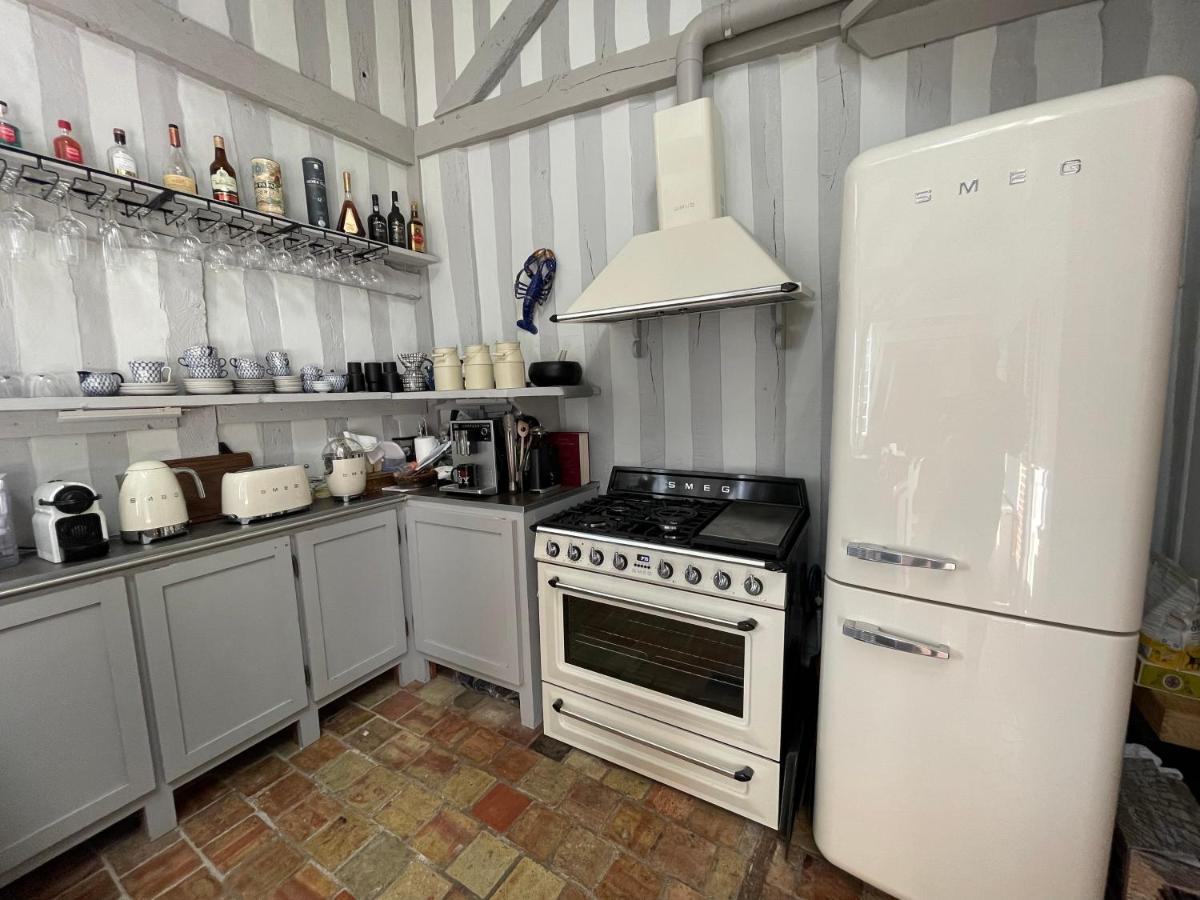 Le Loft Du Homard Bleu - Entre Ciel Et Mer - Free Parking 500M Honfleur Eksteriør billede