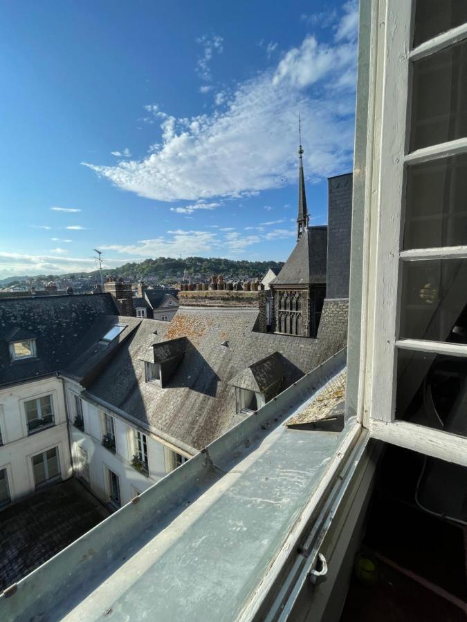 Le Loft Du Homard Bleu - Entre Ciel Et Mer - Free Parking 500M Honfleur Eksteriør billede