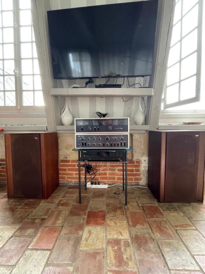 Le Loft Du Homard Bleu - Entre Ciel Et Mer - Free Parking 500M Honfleur Eksteriør billede
